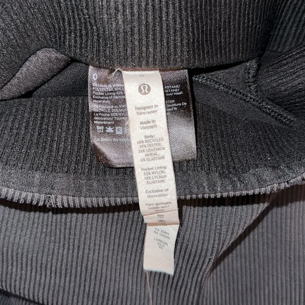Lululemon Softstreme Pants - Picture 6 of 7